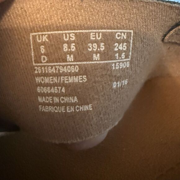 Clarks Stasha Hale Wedge Slingback strap black/white Sz 8.5M Crossed Wide Strap - Picture 13 of 13